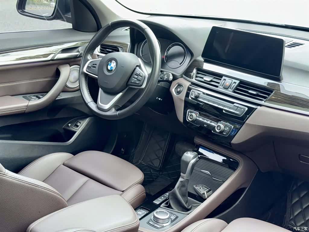 BMW X1, 2021 2