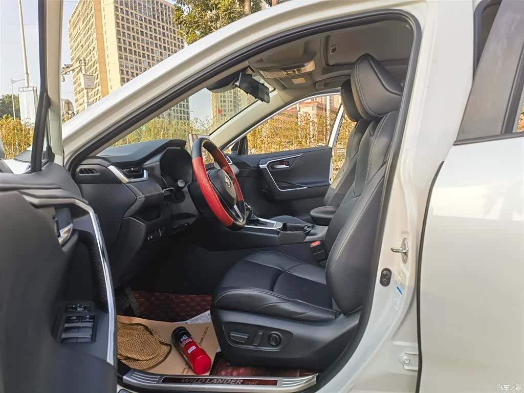 Toyota Wildlander, 2021 9