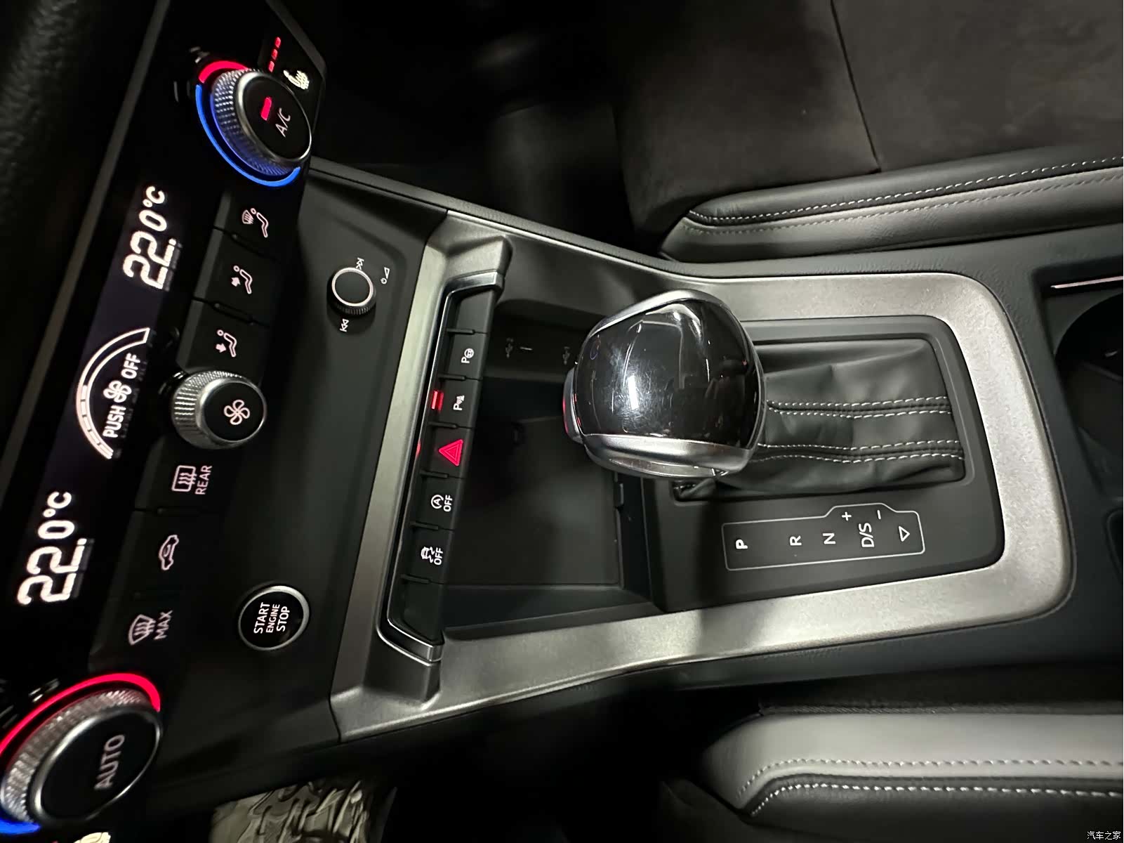 Audi Q3, 2022 25