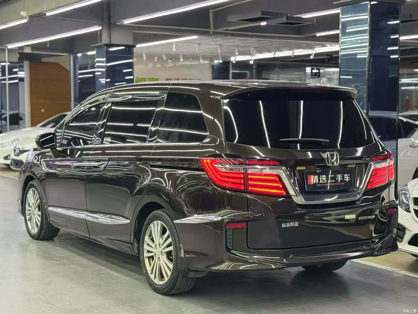 Honda Elysion, 2016 7