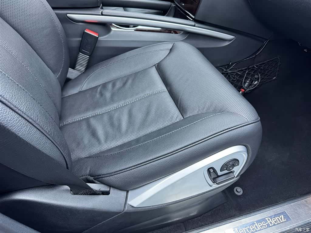 Mercedes-Benz GL-Class, 2011 19