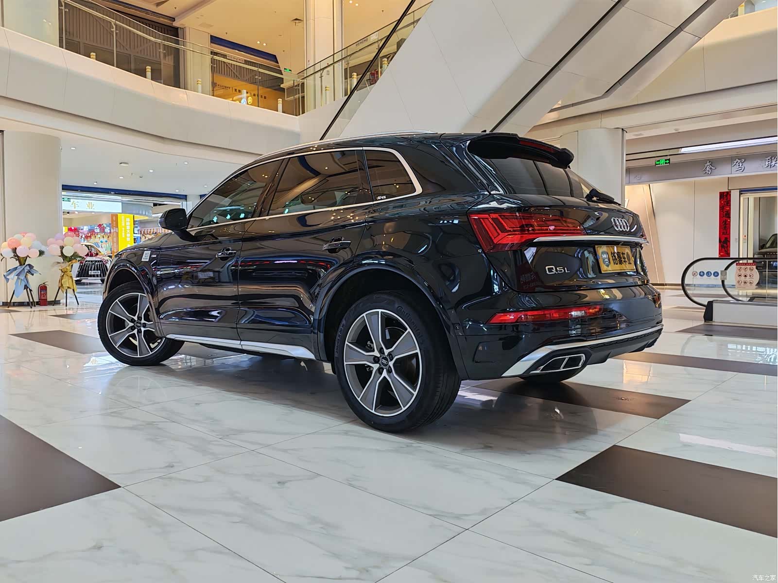Audi Q5L, 2022 9