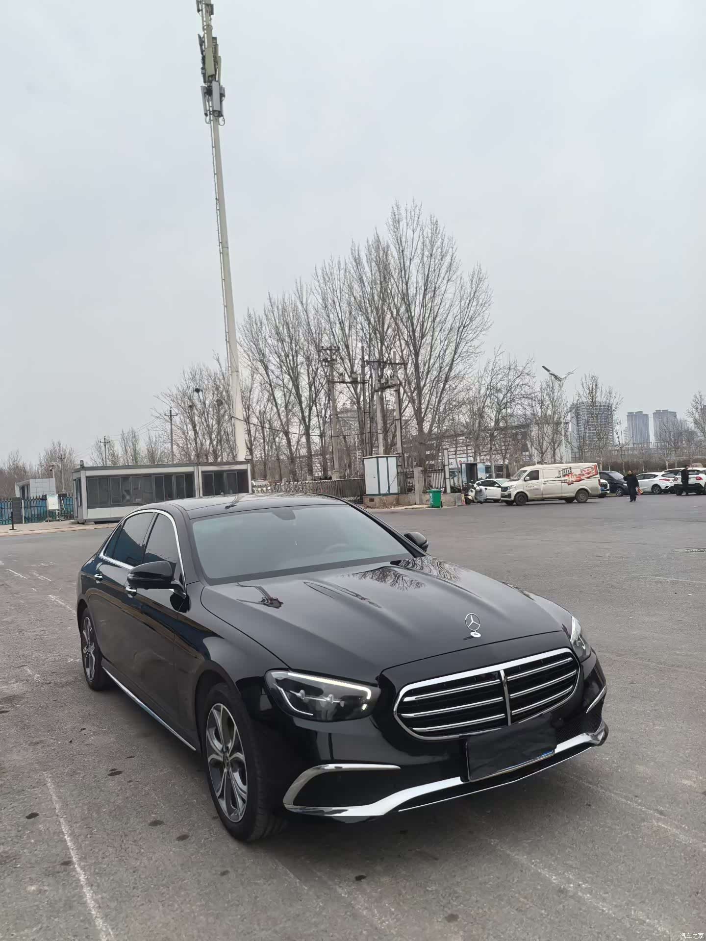 Mercedes-Benz E-Class, 2024 2