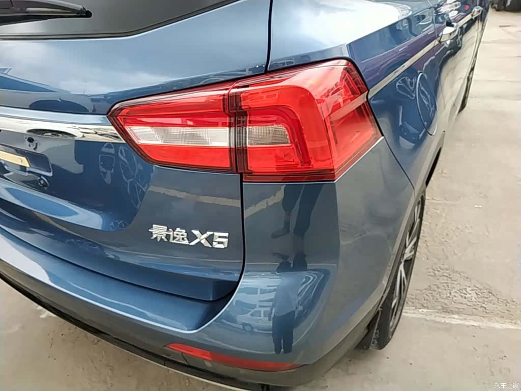 DongFeng X5, 2017 8