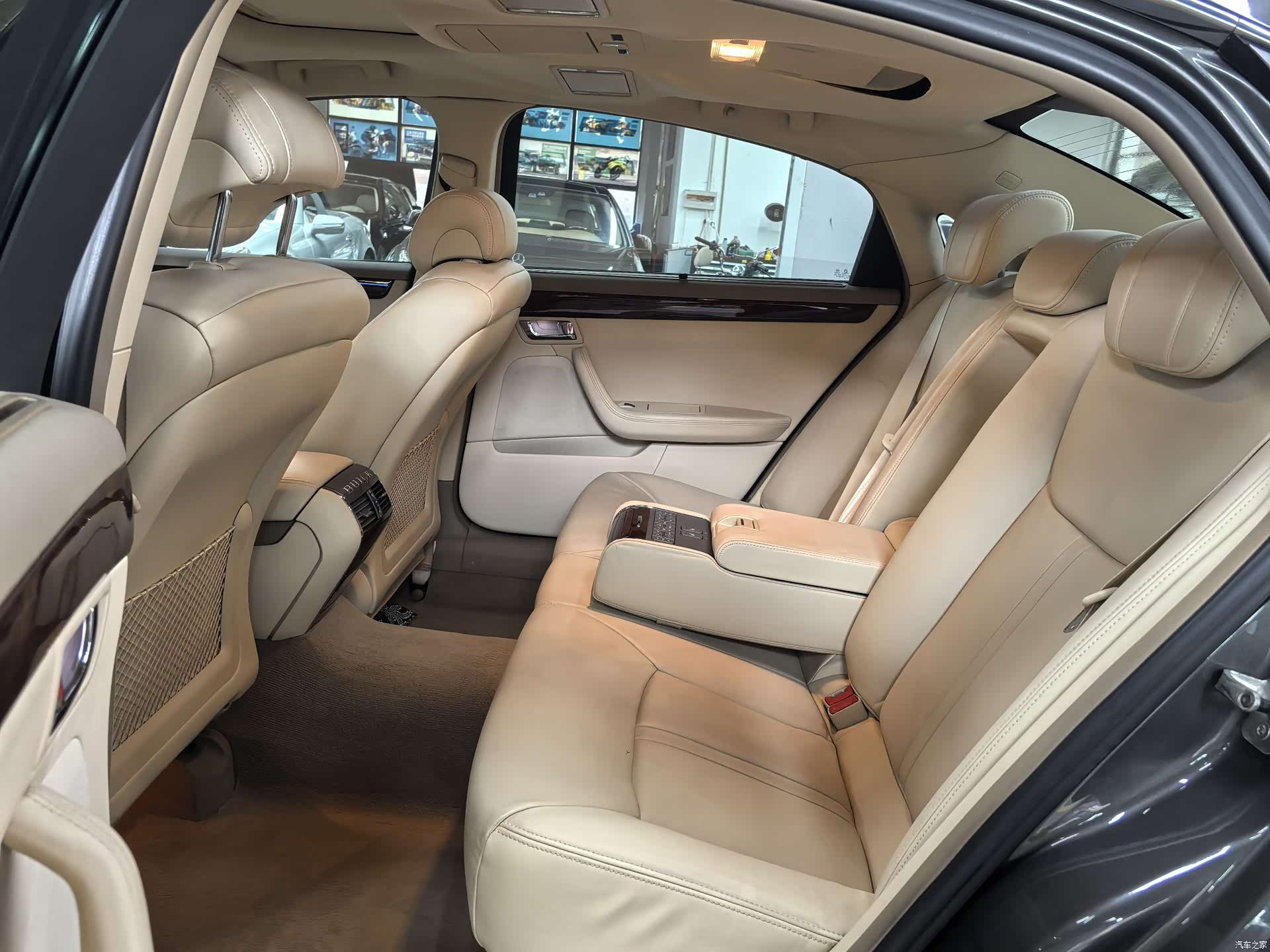 Buick 2.8, 2008 10