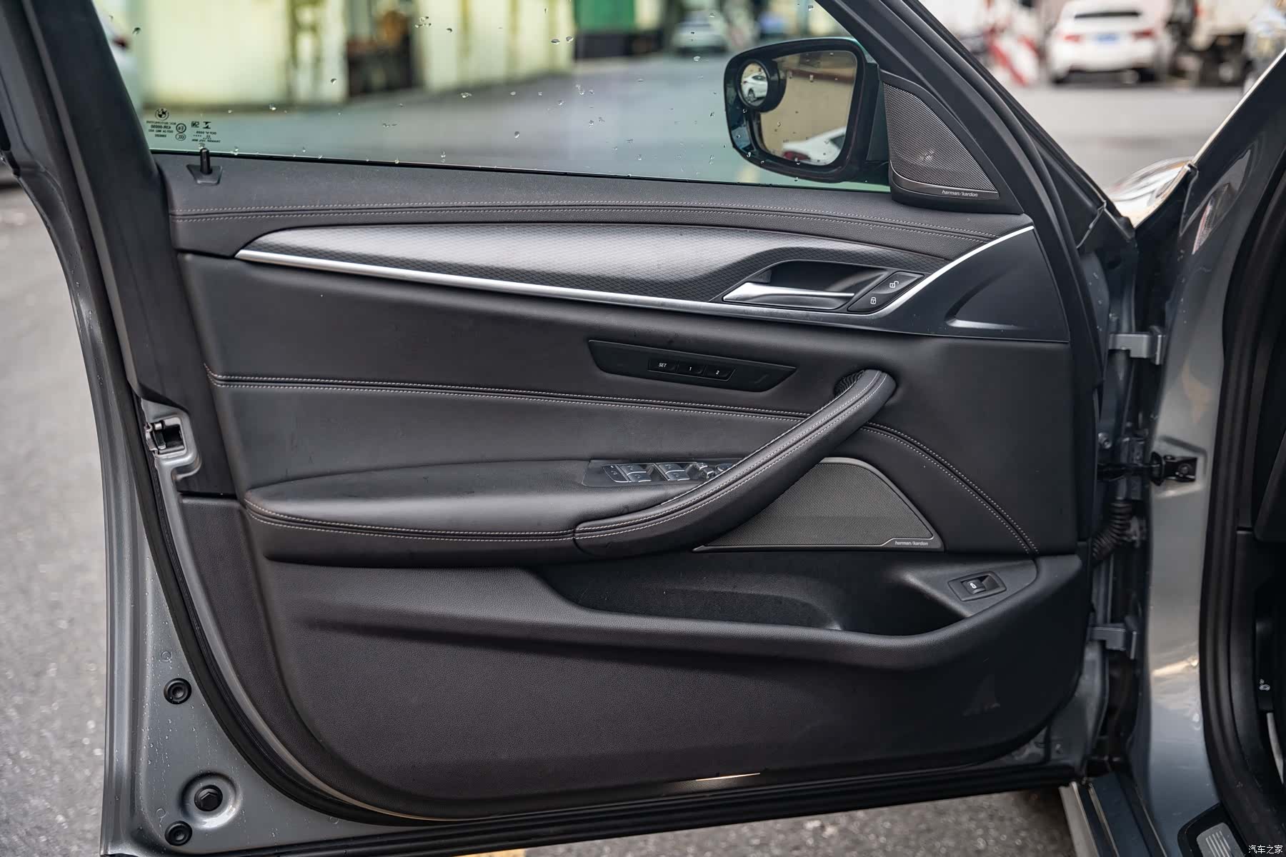 BMW 5 Series, 2023 8