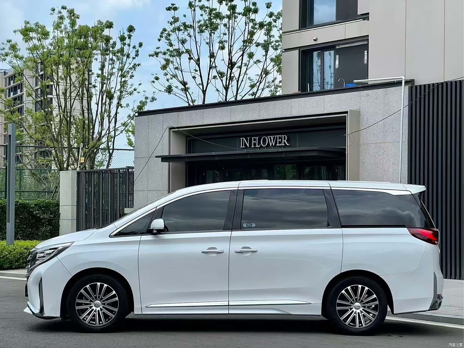 Trumpchi M8, 2021 4