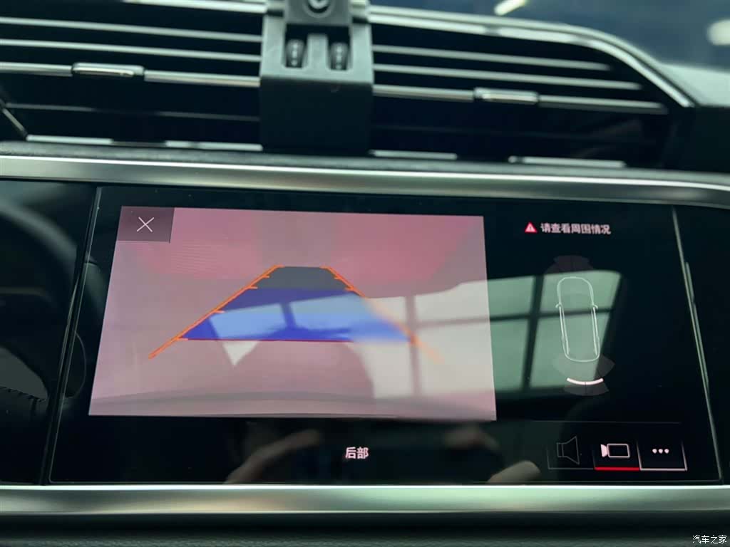 Audi Q3, 2022 23