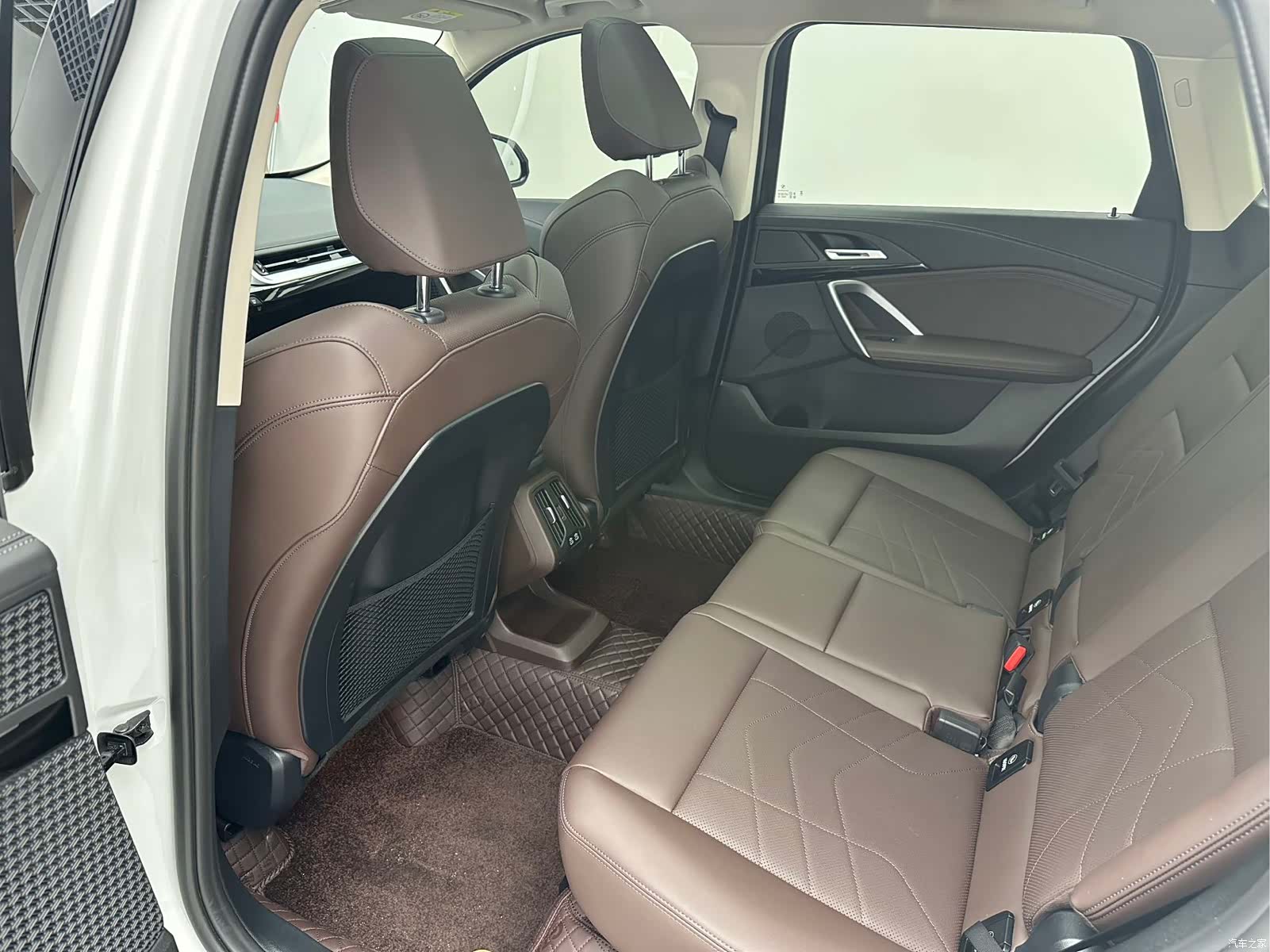 BMW X1, 2023 9