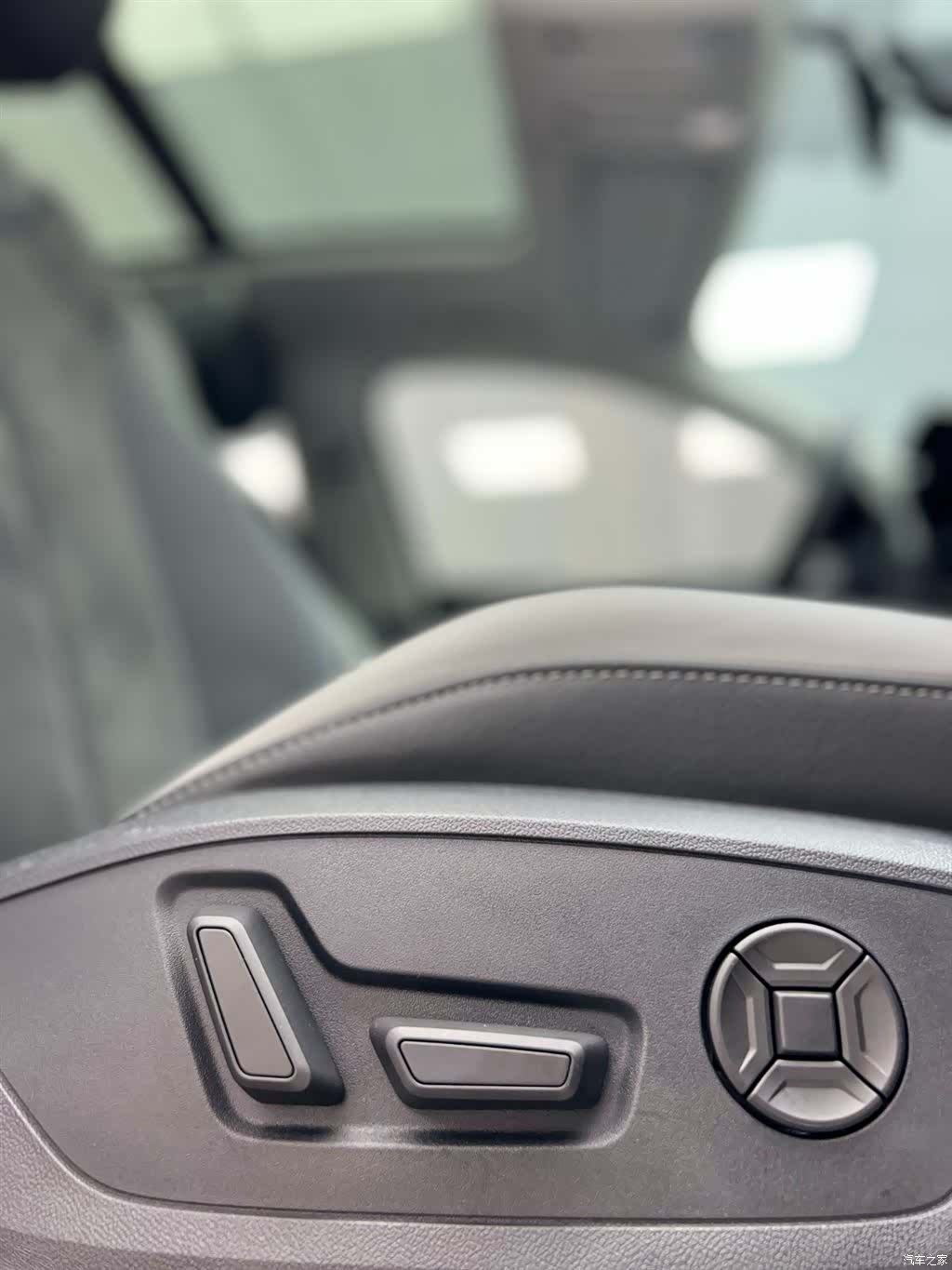 Audi Q3, 2022 17