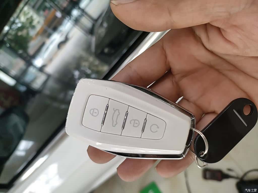 Geely Preface, 2022 9