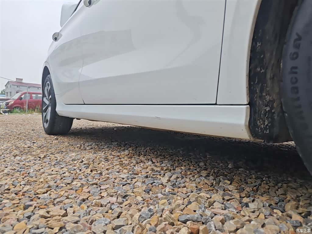 Geely Binray, 2021 21