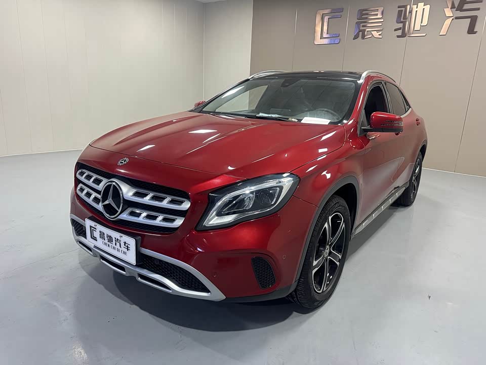 Mercedes-Benz GLA