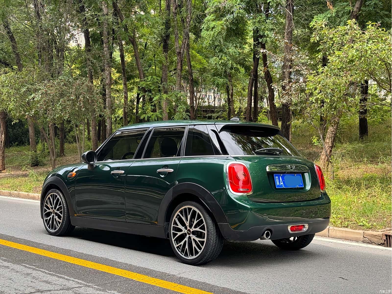 Mini ONE, 2018 14