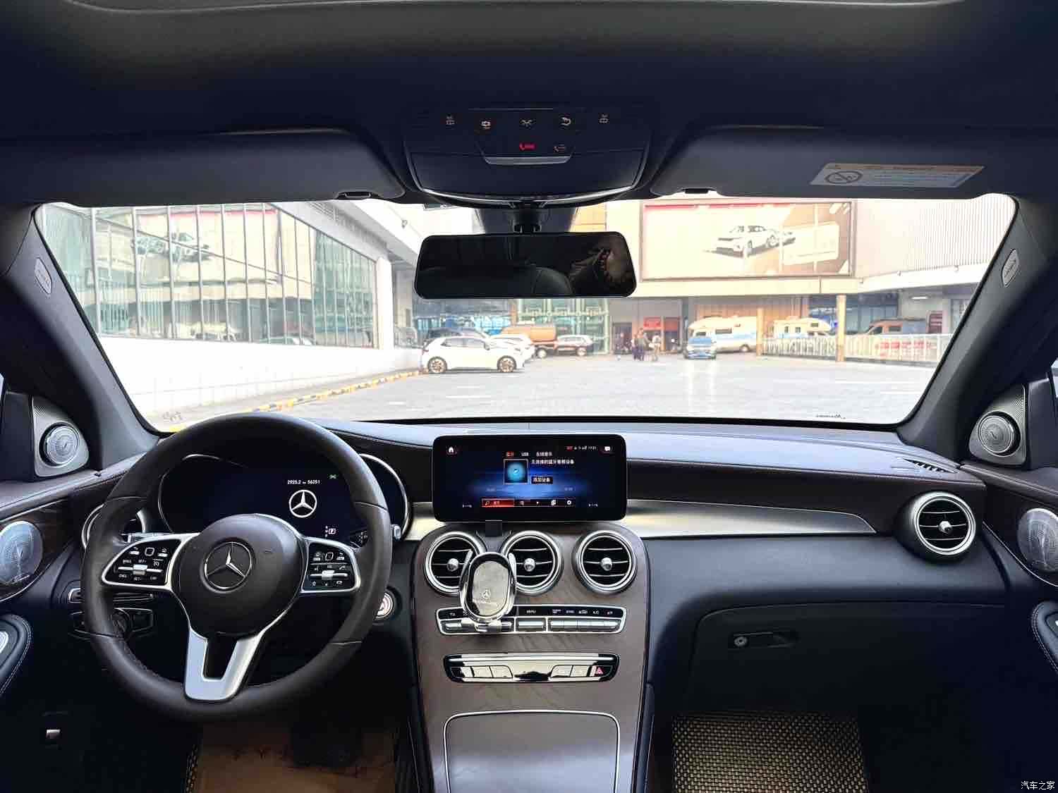Mercedes-Benz GLC, 2020 все фото