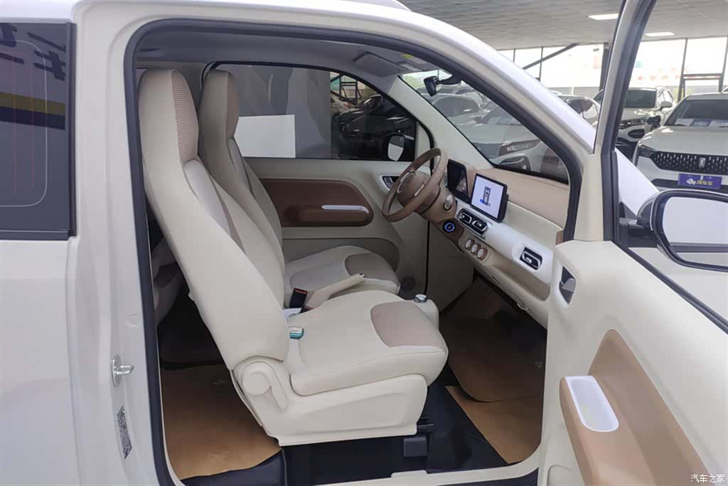 Wuling MINIEV, 2024 8