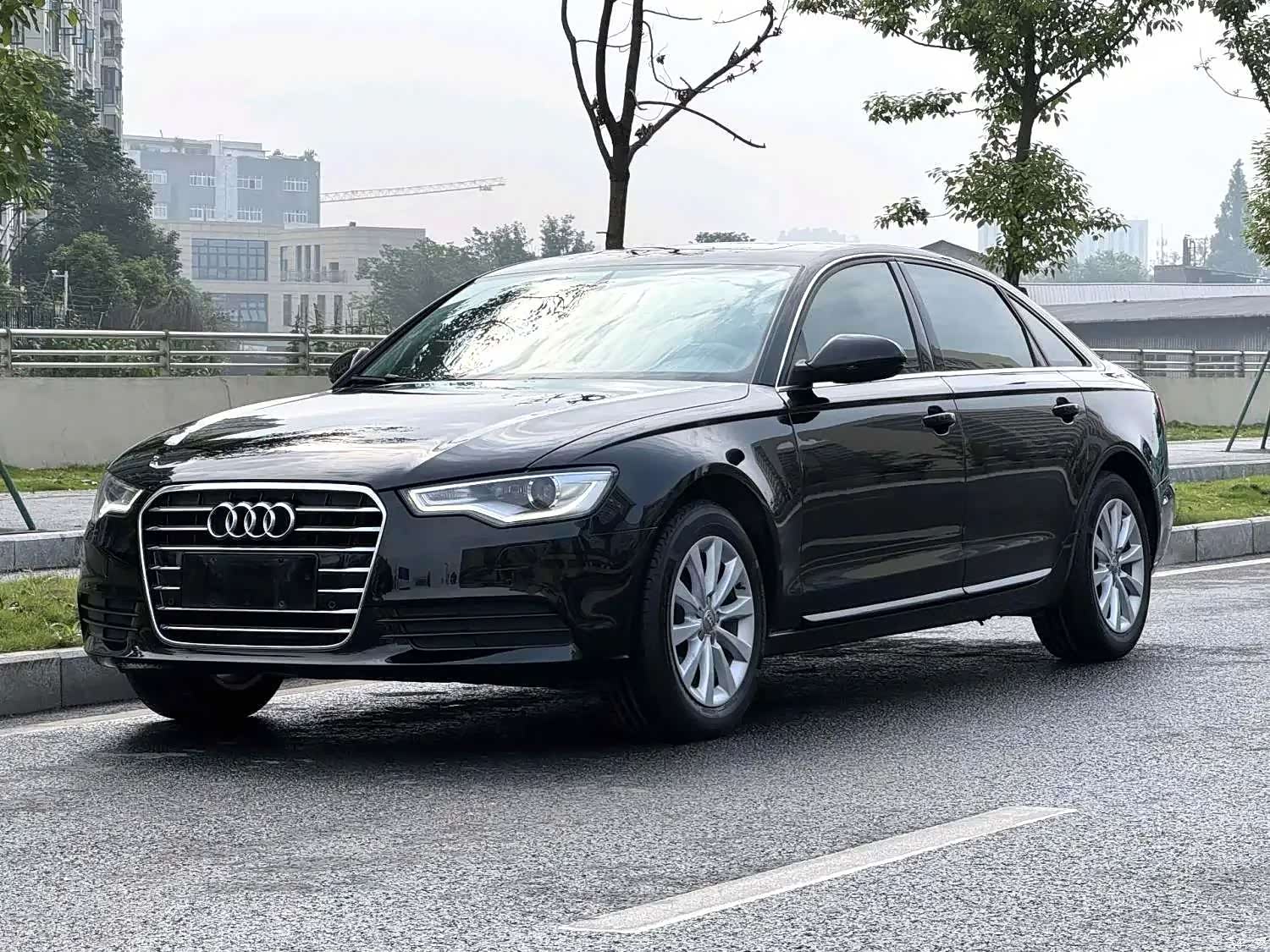 Audi A6L, 2012 1