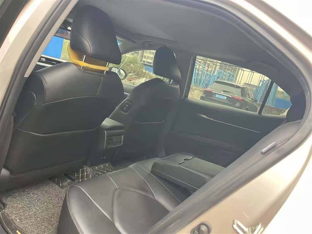 Toyota Camry, 2019 10