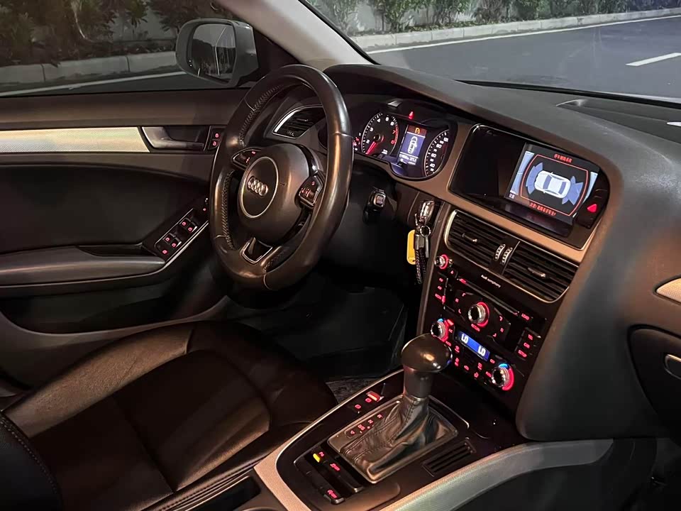 Audi A4L