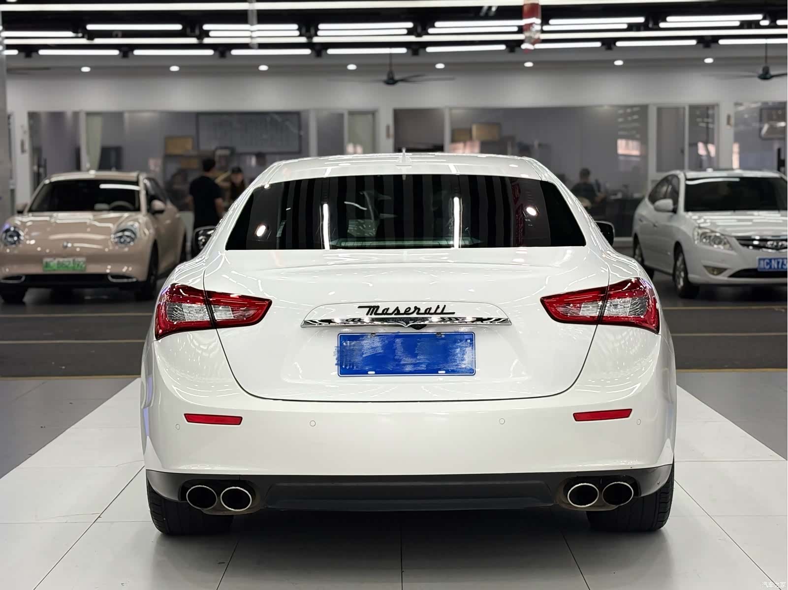 Maserati Ghibli, 2015 17