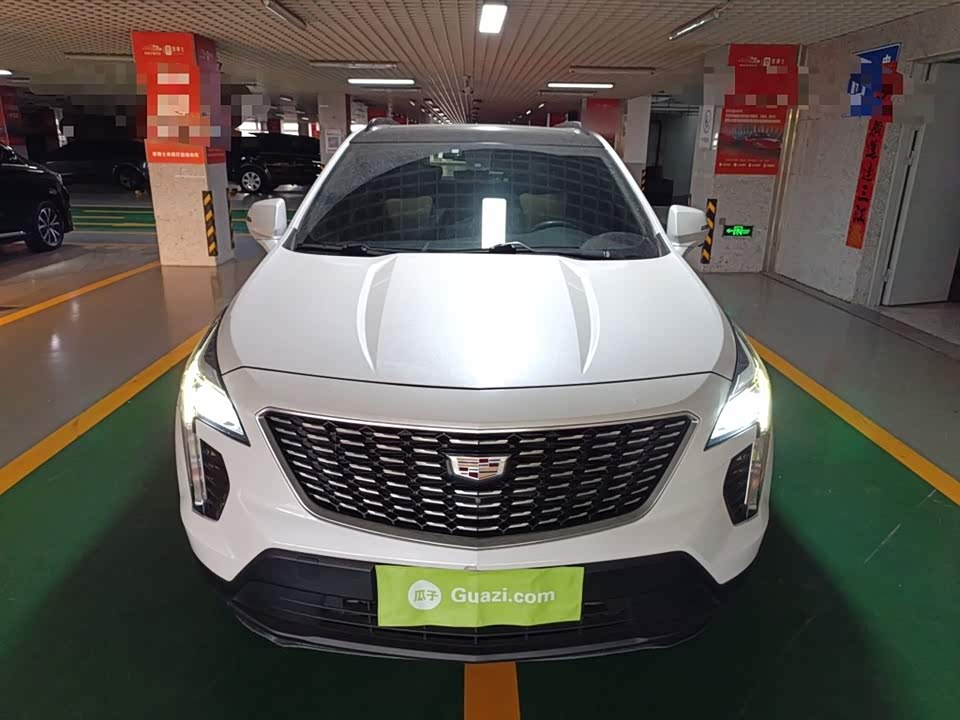 Cadillac XT4