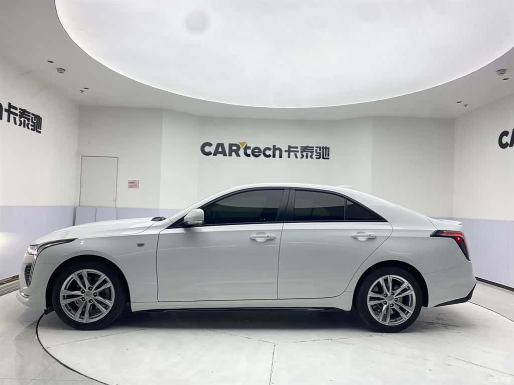 Cadillac CT4, 2022 8