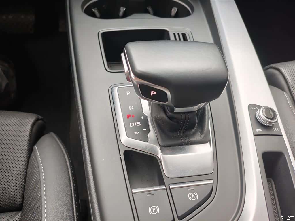 Audi A4L, 2020 18