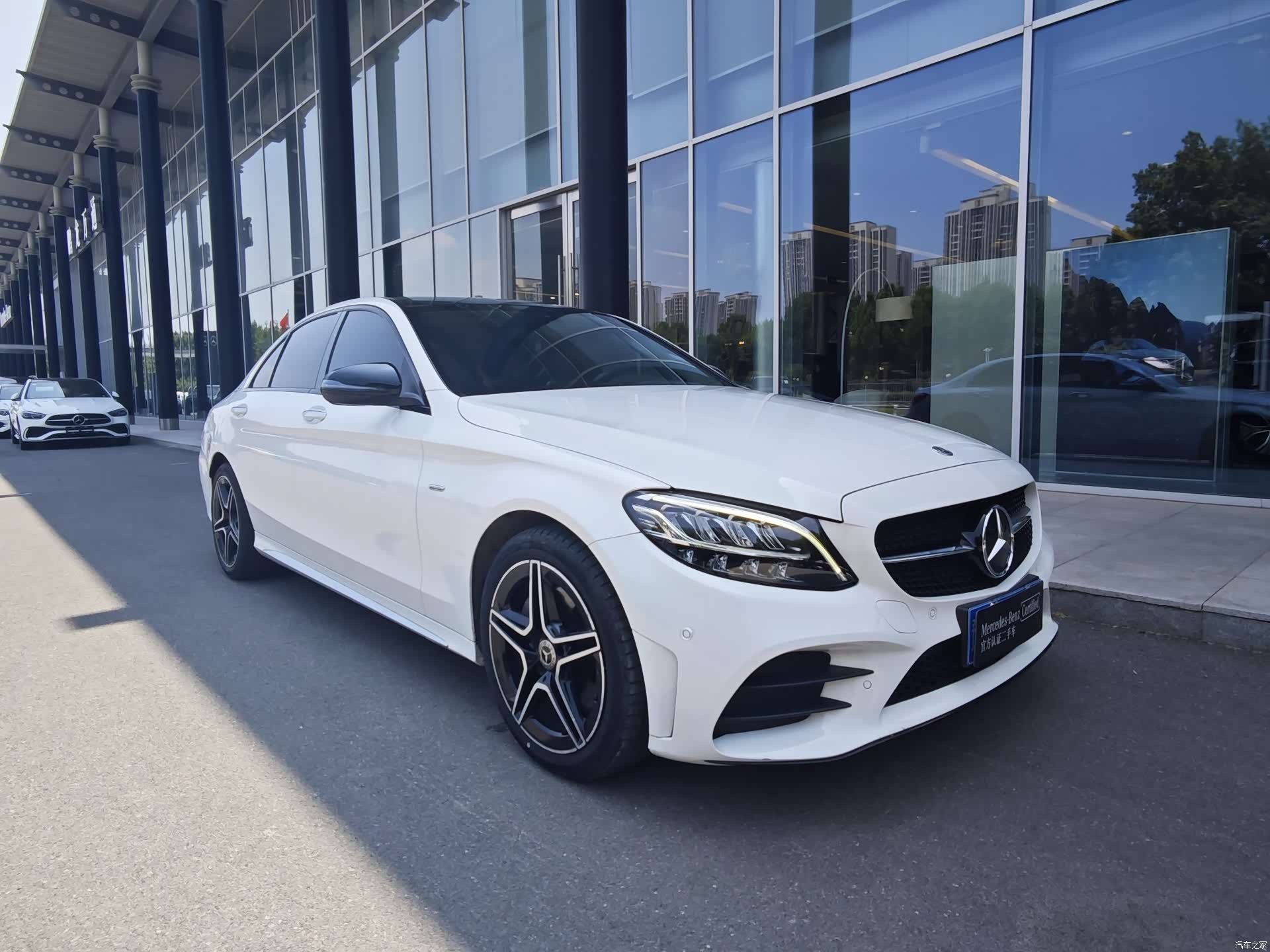Mercedes-Benz C-Class, 2020 3