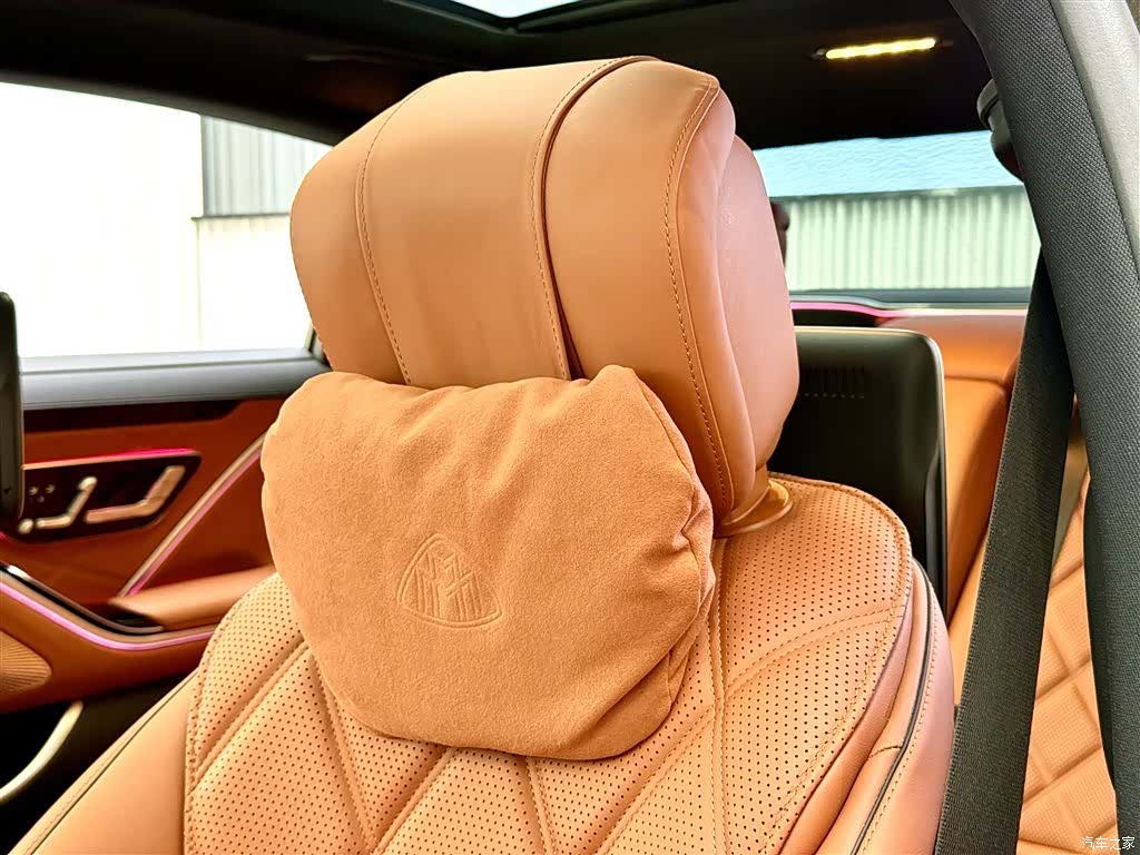 Maybach S-Class, 2024 4