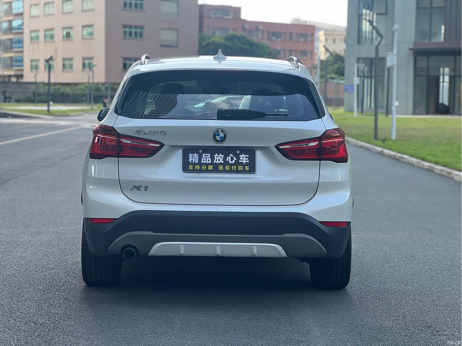 BMW X1, 2019 все фото