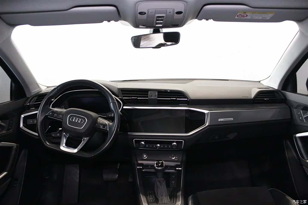 Audi Q3, 2021 9