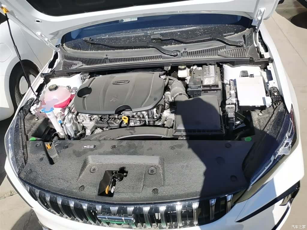 Geely Binray, 2026 20