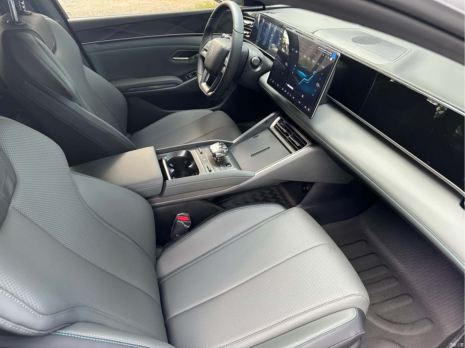 BYD Qin, 2025 37
