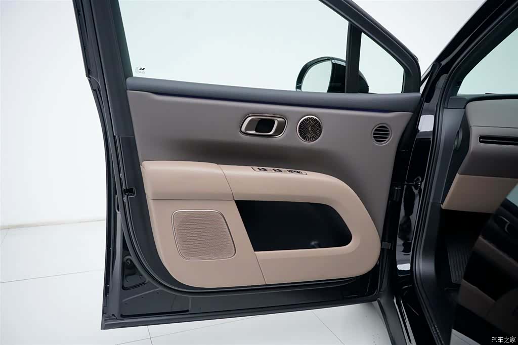 Li Auto i6, 2026 9