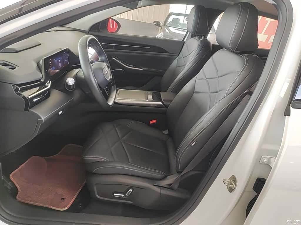 Geely Galaxy L6, 2024 15