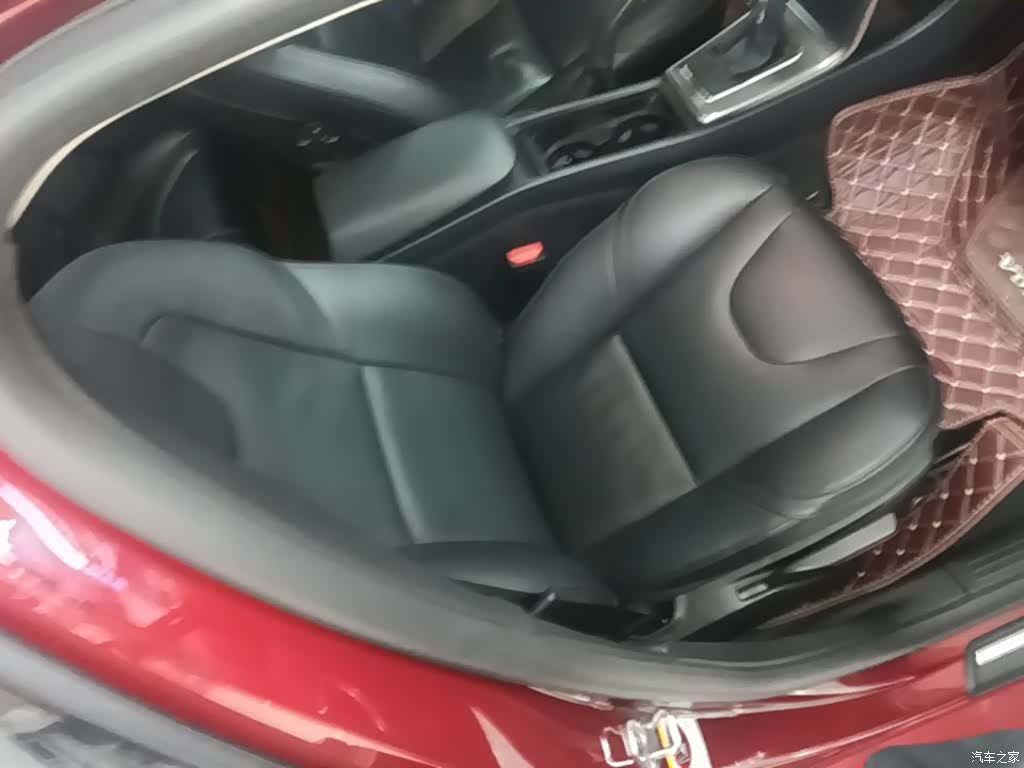 Volvo V40, 2016 25