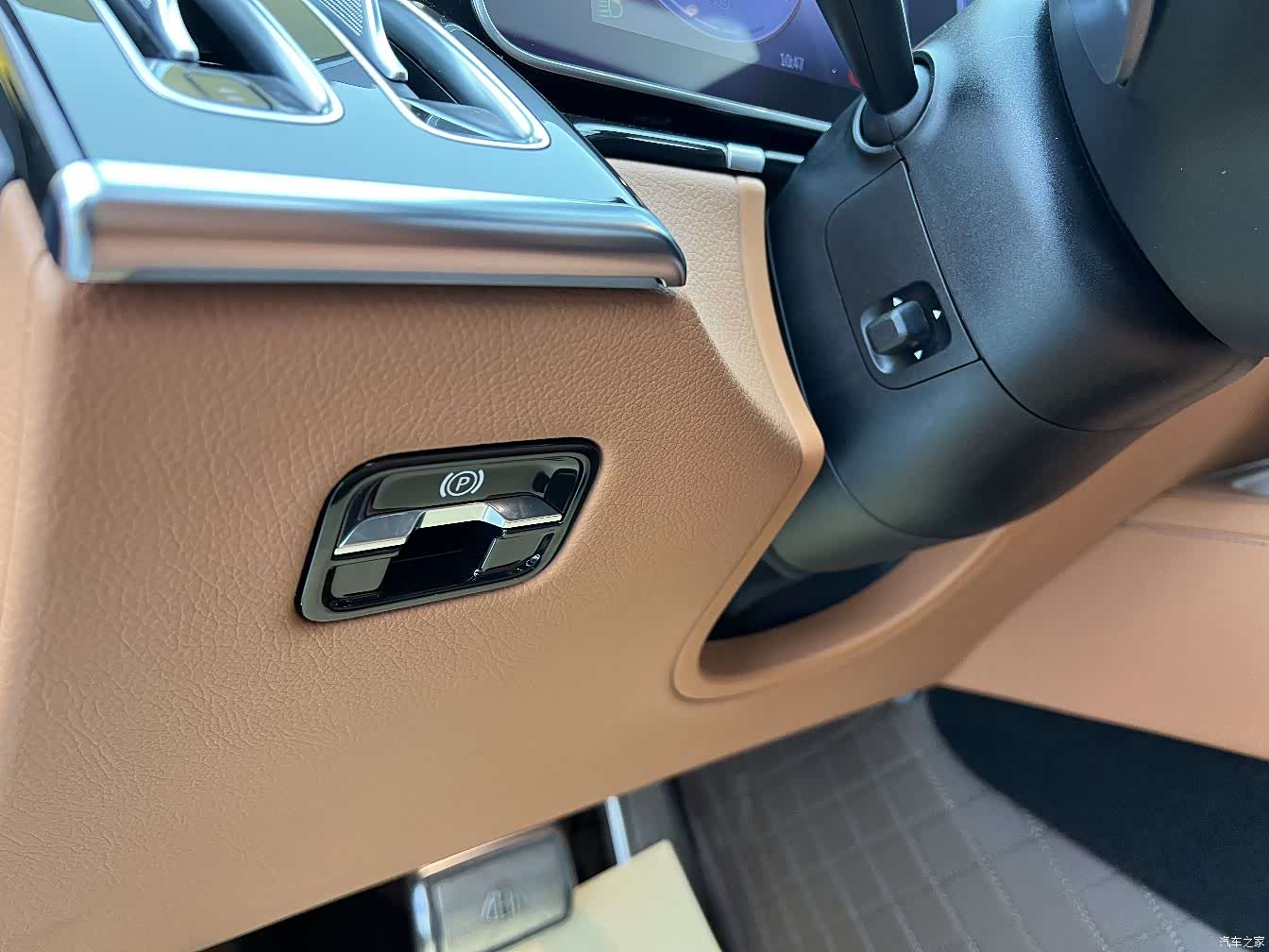 Maybach S-Class, 2022 все фото