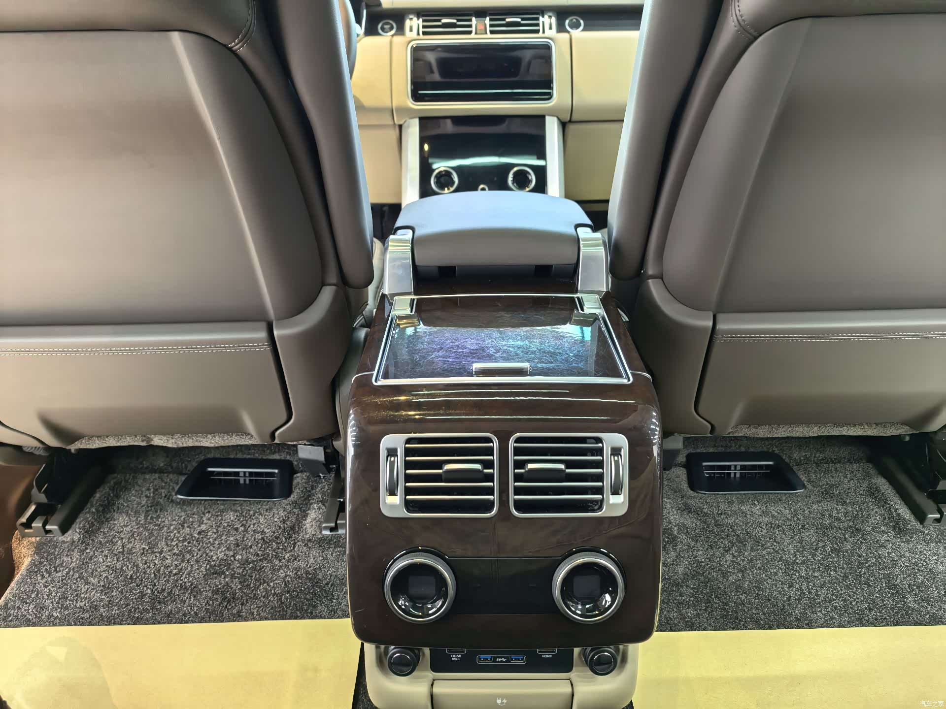 Land Rover Range Rover, 2021 11
