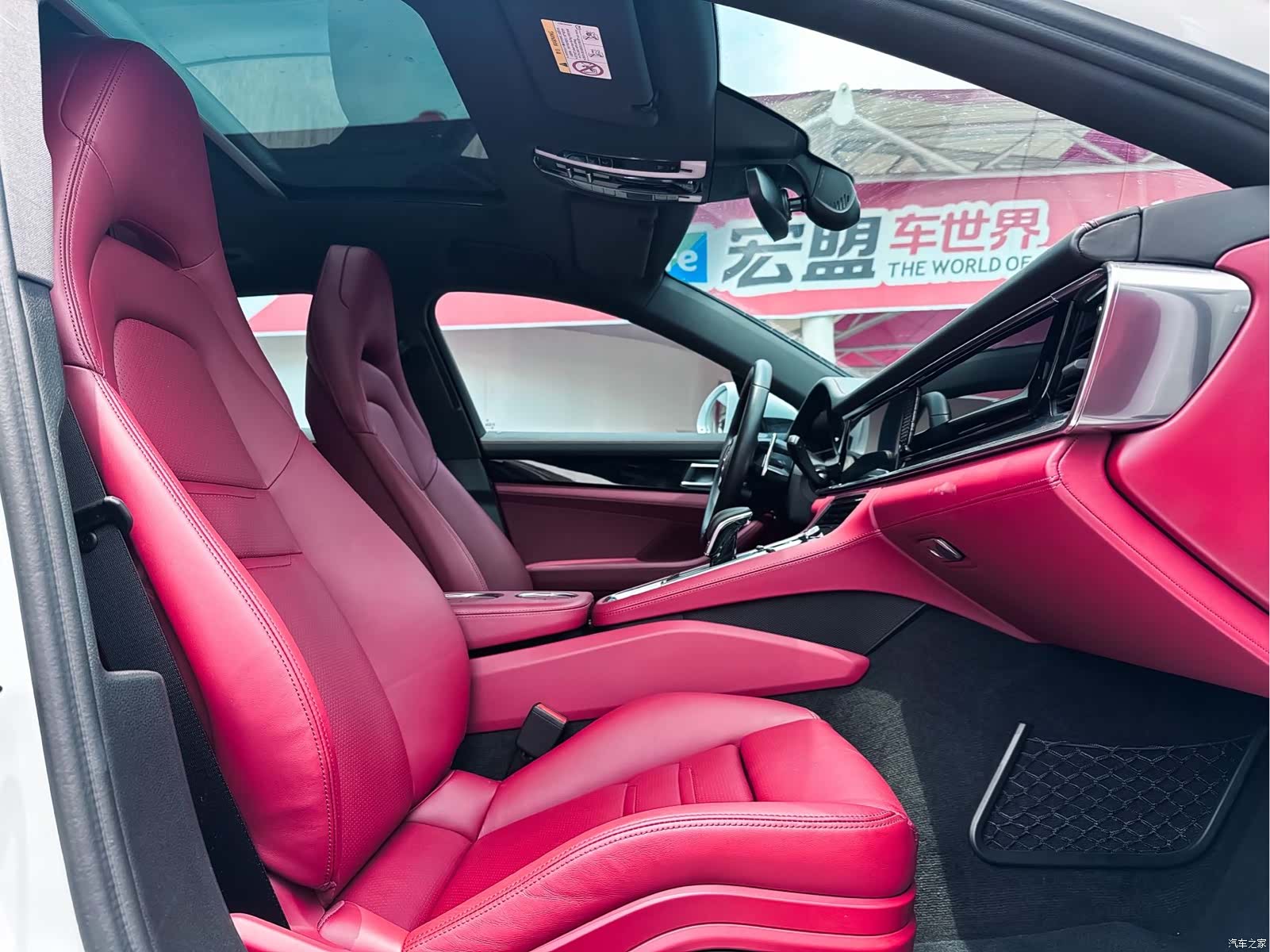 Porsche Panamera, 2022 все фото