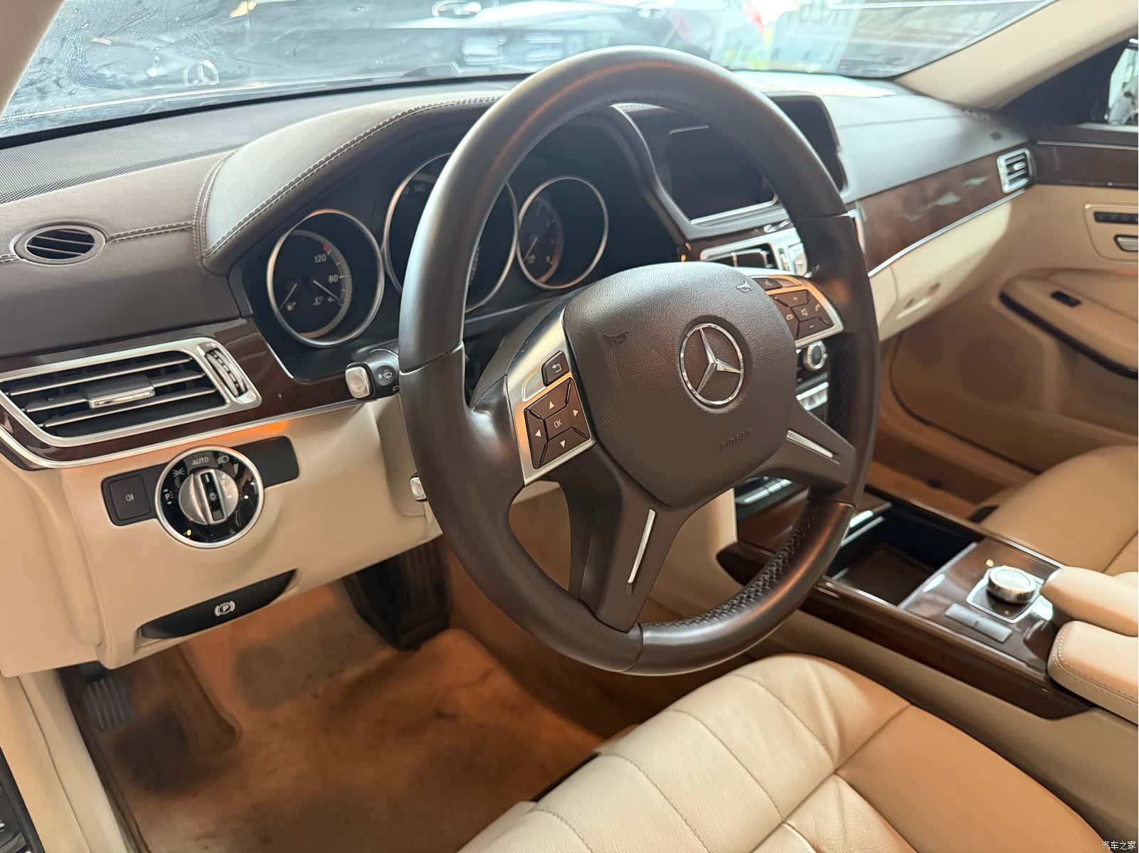 Mercedes-Benz E-Class, 2015 3
