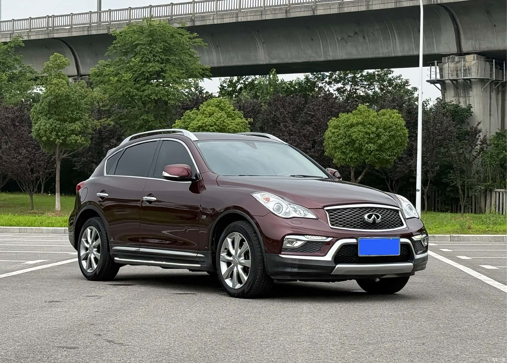 Infiniti QX50, 2016 3
