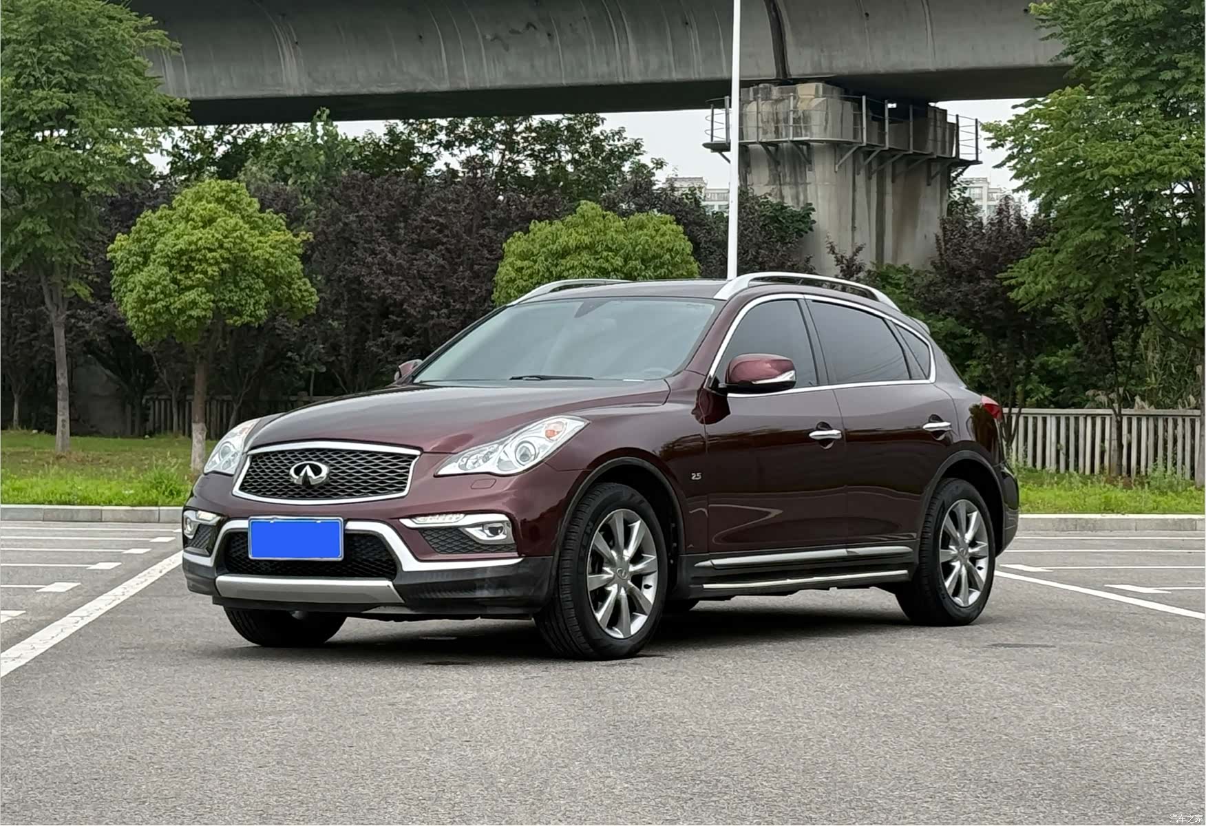 Infiniti QX50