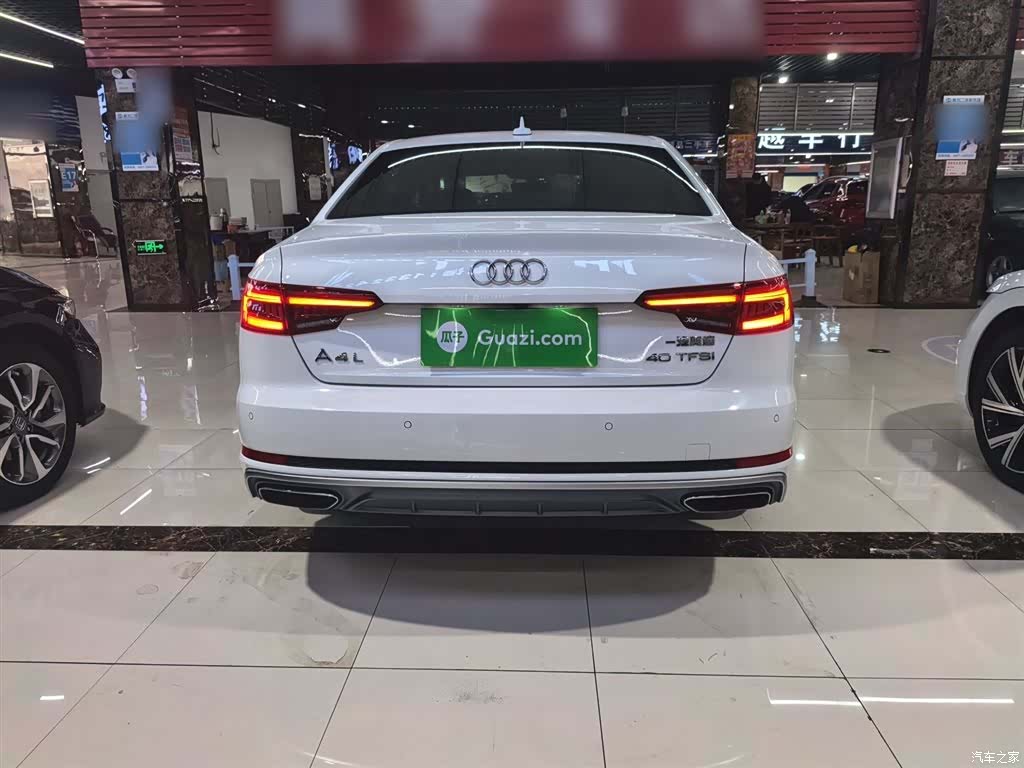 Audi A4L, 2019 9