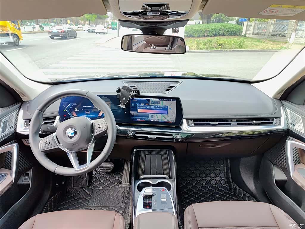 BMW X1, 2024 6