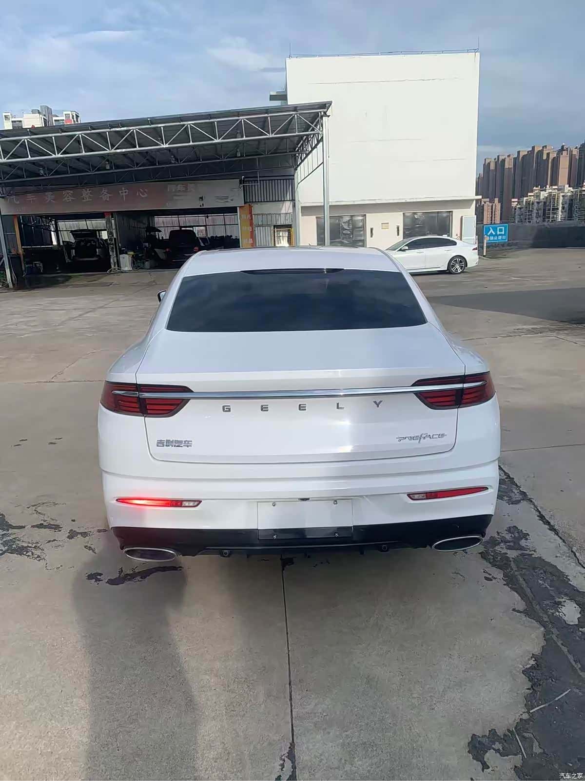 Geely Preface, 2023 18