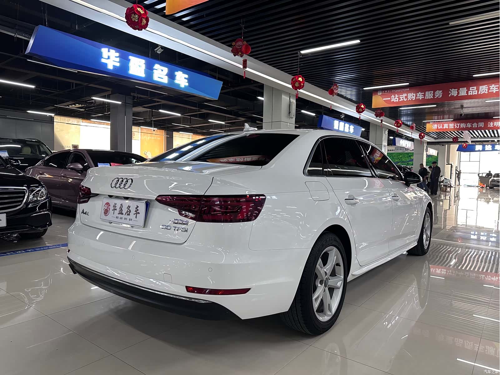 Audi A4L, 2018 7