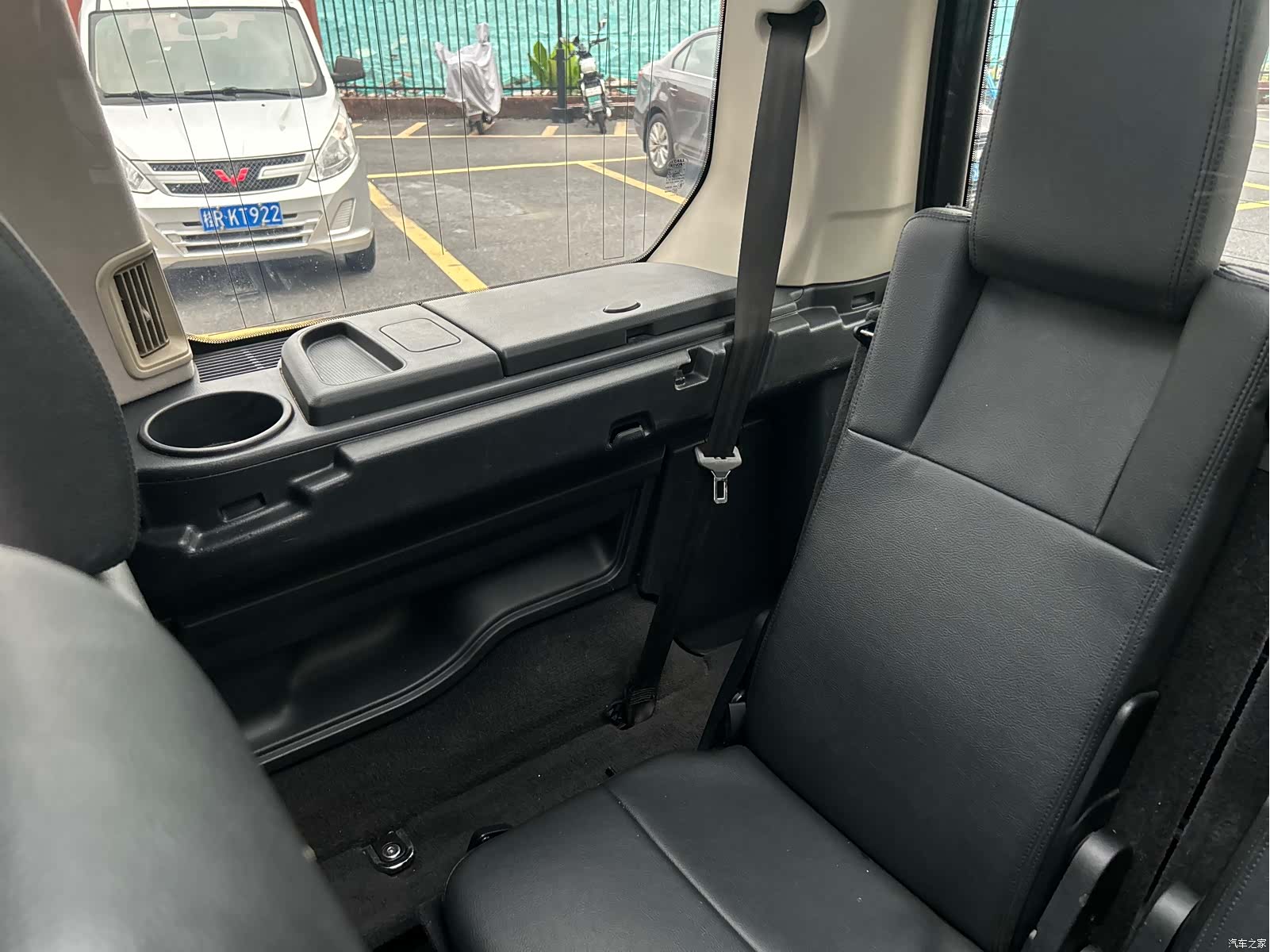 Land Rover Discovery, 2009 18