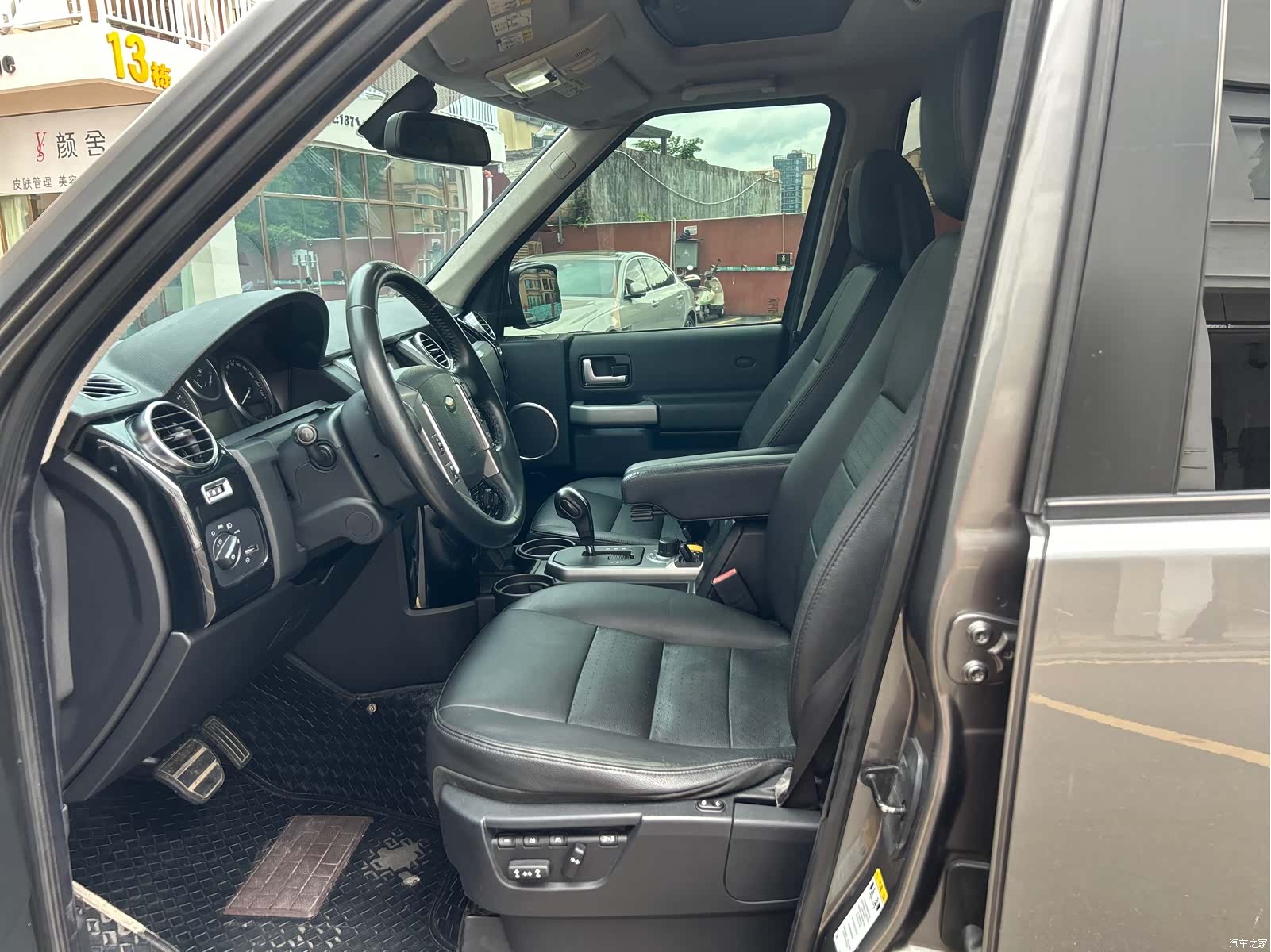 Land Rover Discovery, 2009 11