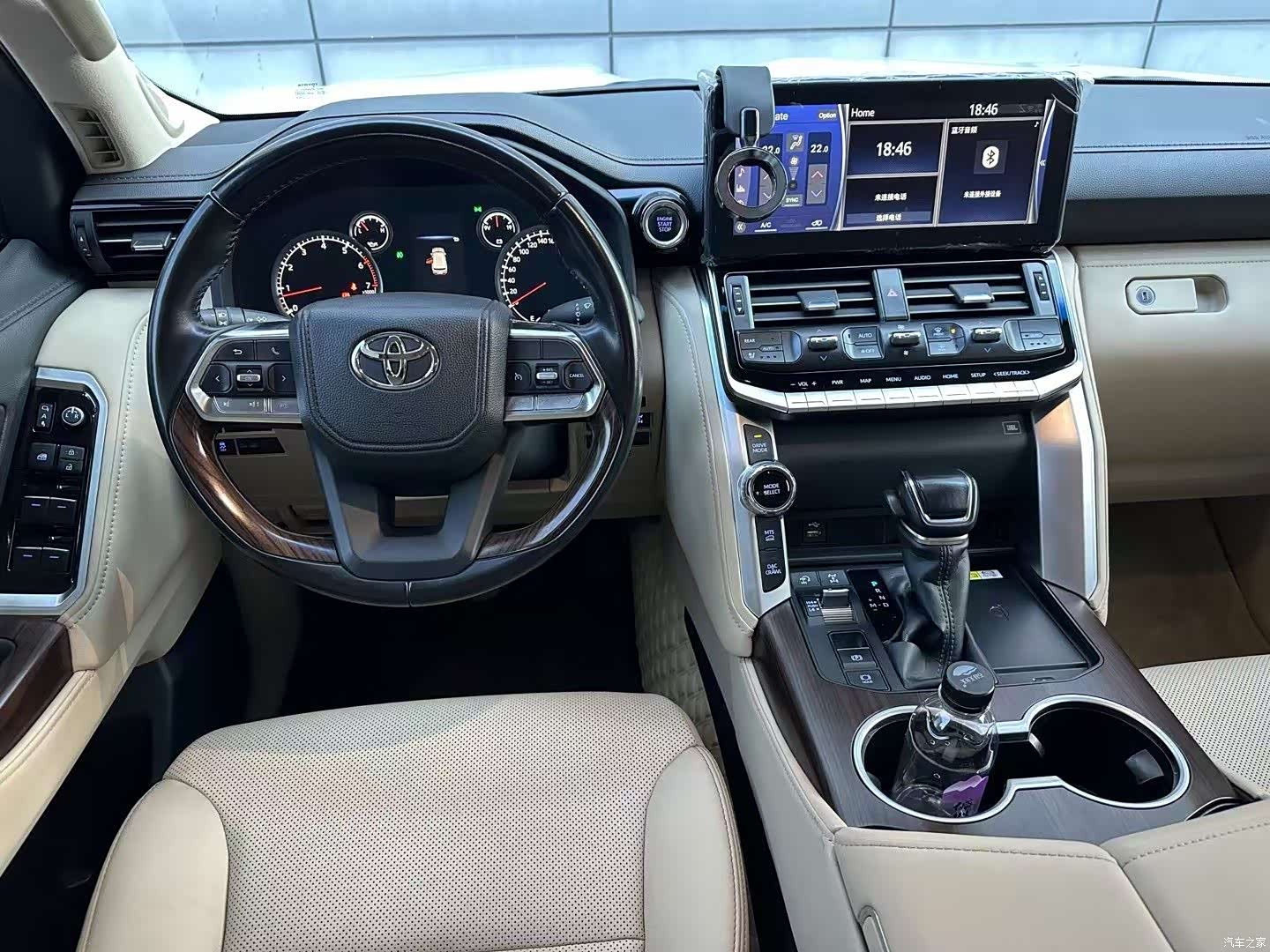 Toyota Land Cruiser, 2024 7