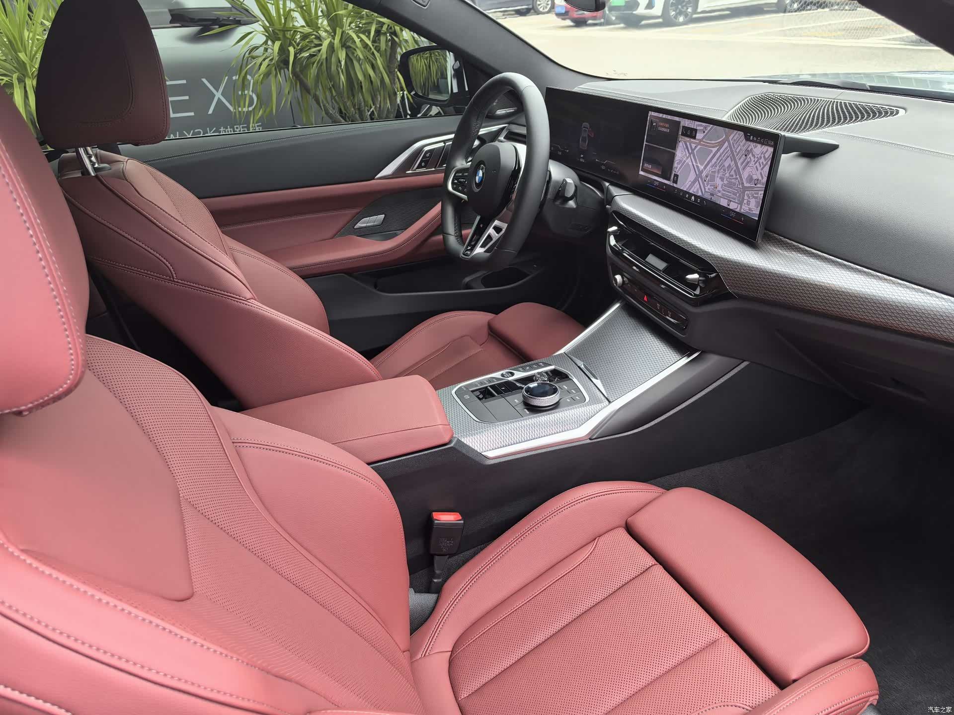 BMW 4 Series, 2025 12
